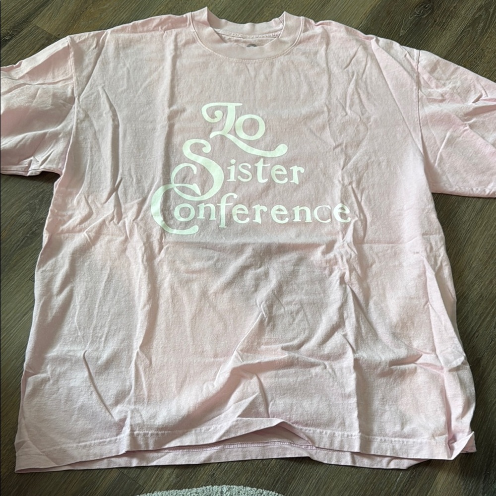 pink lo sister conference tee